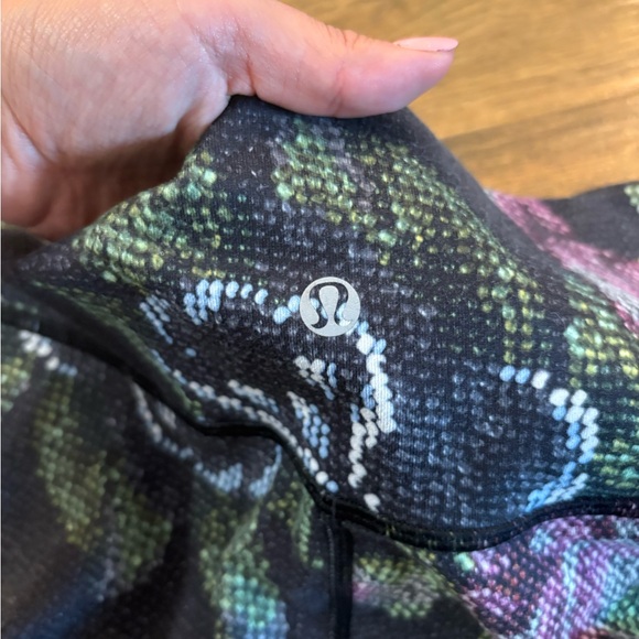 Lululemon Garden Party Pixelated Floral Wunder Under Leggings - Picture 3 of 3
